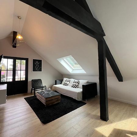 Appartement Spacieux Et Lumineux Proche Du Centre Historique Dol-de-Bretagne Exteriör bild